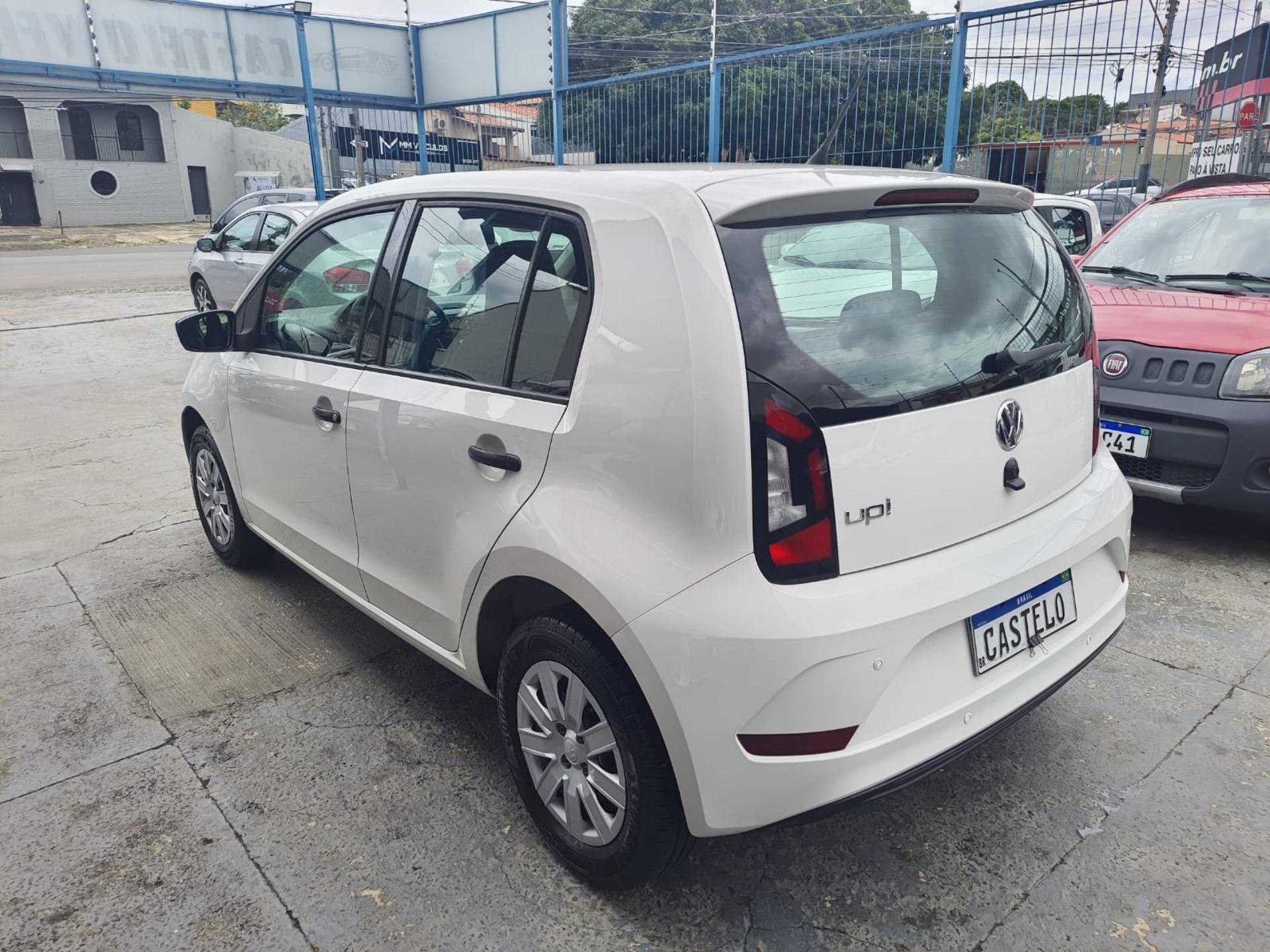 VOLKSWAGEN UP - Foto