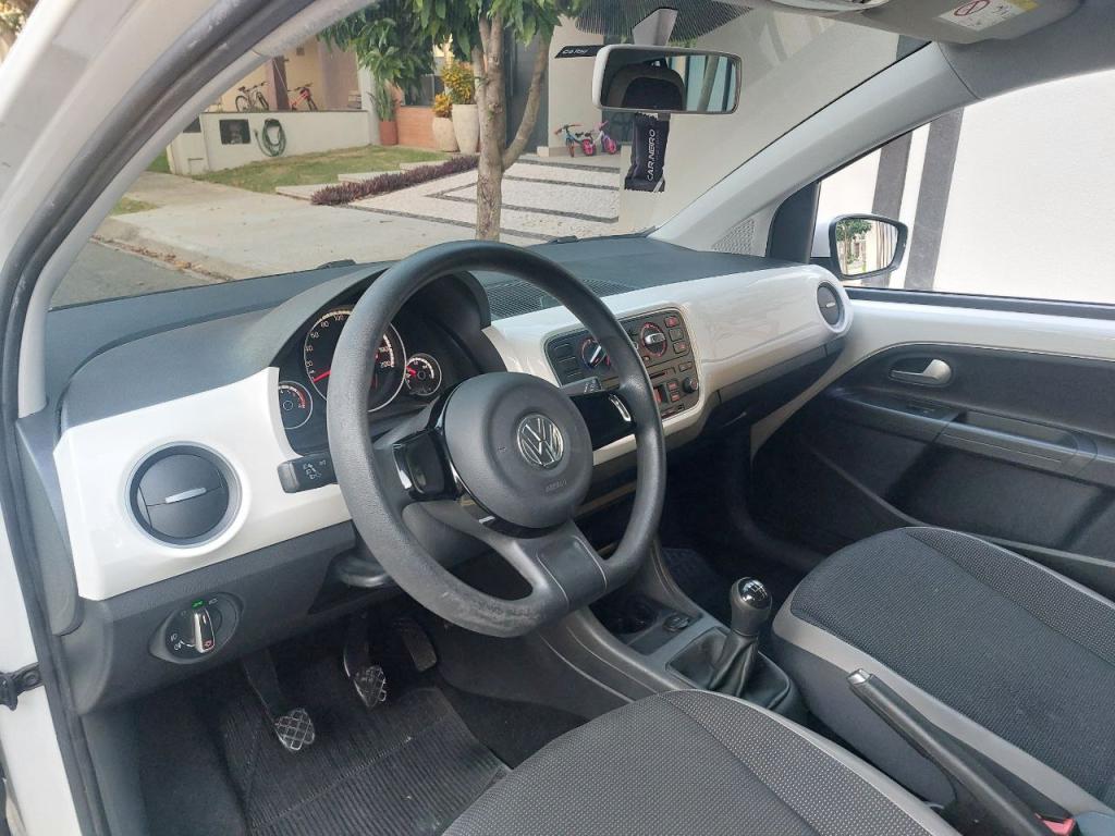 VOLKSWAGEN UP - Foto