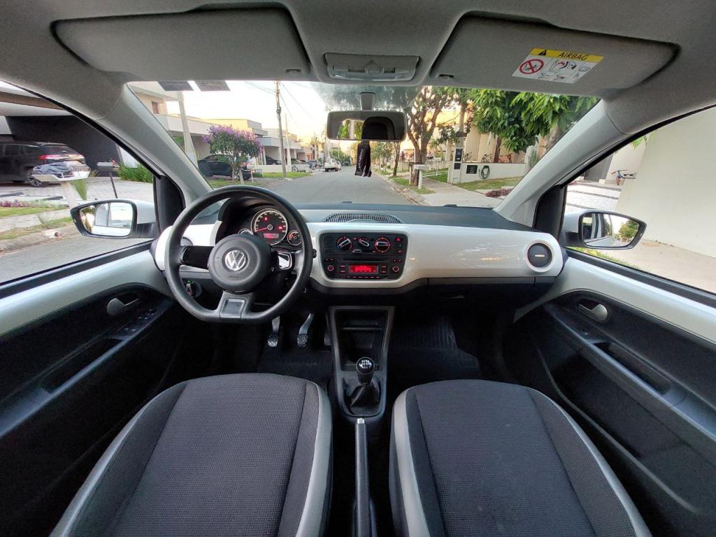 VOLKSWAGEN UP - Foto