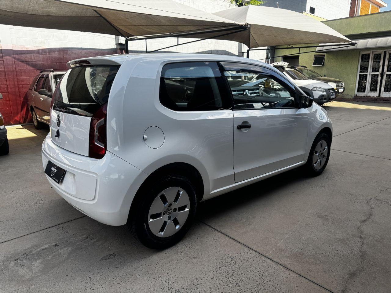 VOLKSWAGEN UP - Foto