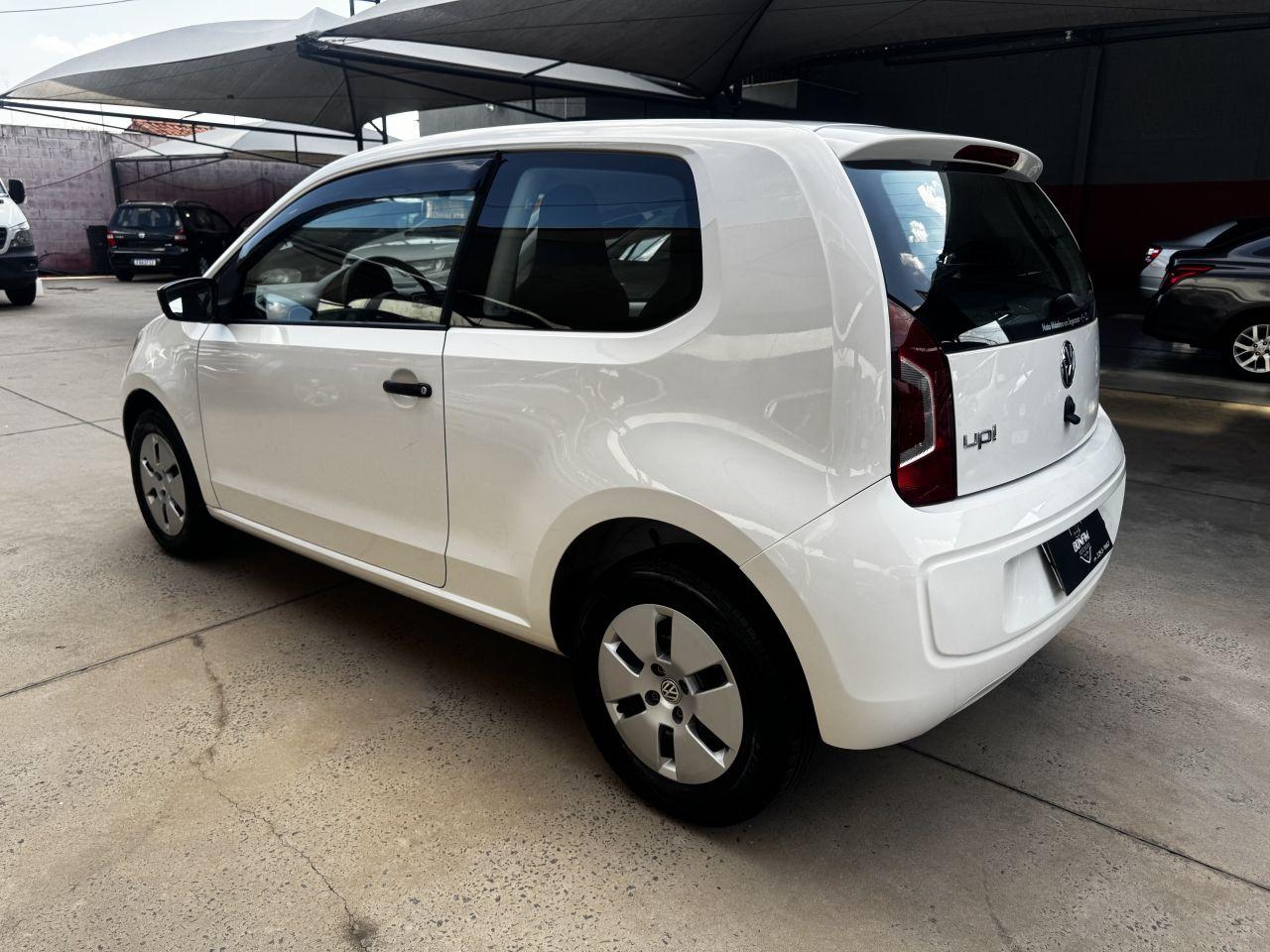 VOLKSWAGEN UP - Foto