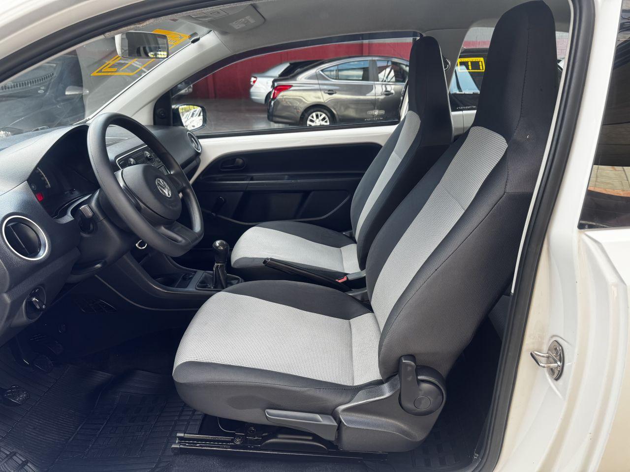 VOLKSWAGEN UP - Foto