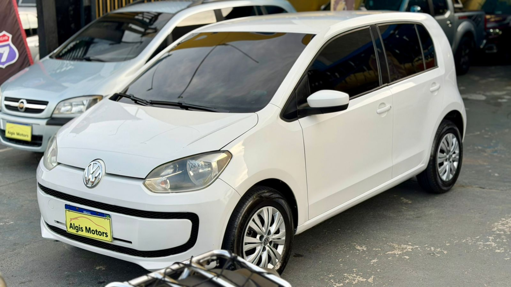 VOLKSWAGEN UP - Foto