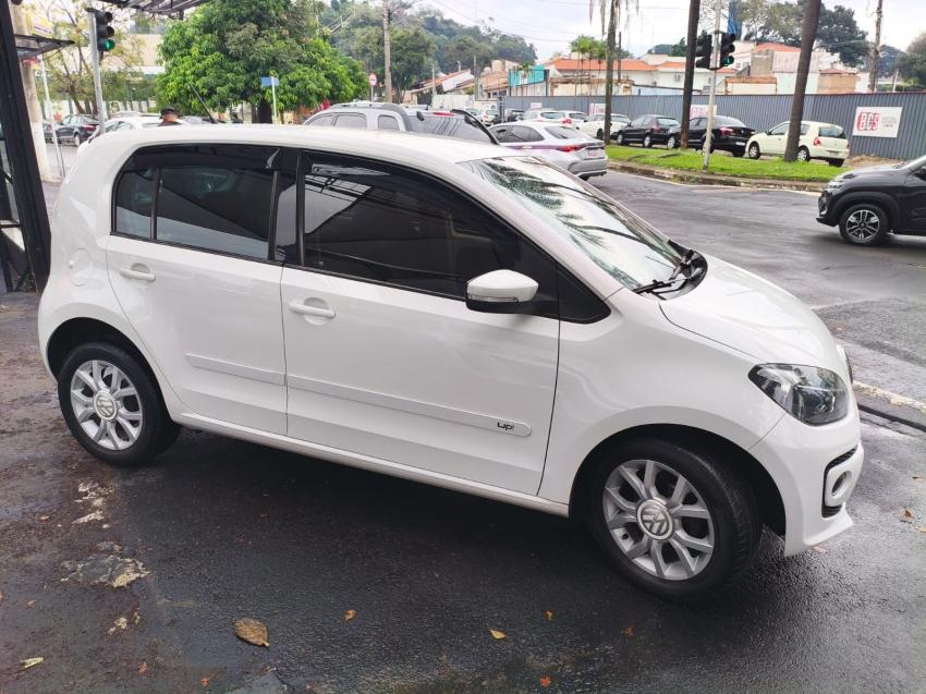 VOLKSWAGEN UP - Foto