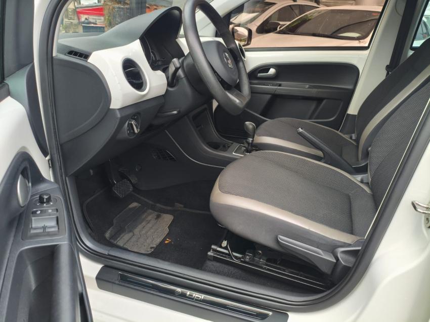 VOLKSWAGEN UP - Foto