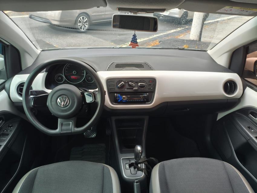 VOLKSWAGEN UP - Foto