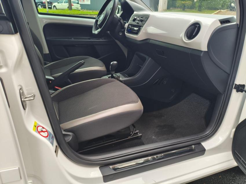 VOLKSWAGEN UP - Foto