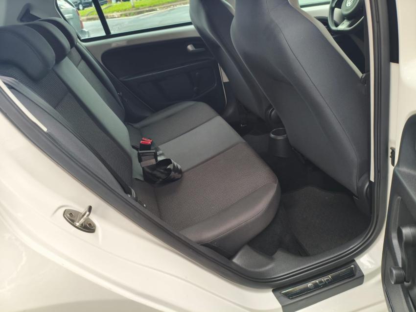 VOLKSWAGEN UP - Foto