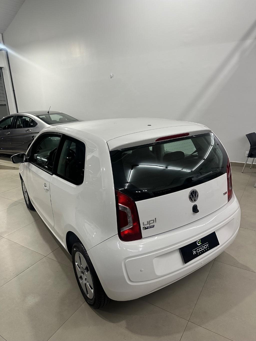 VOLKSWAGEN UP - Foto