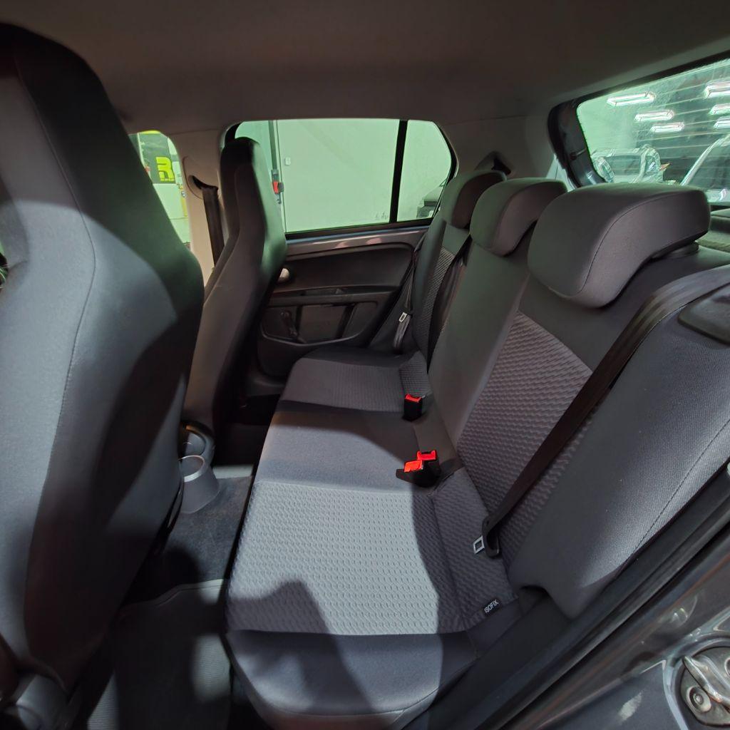 VOLKSWAGEN UP - Foto