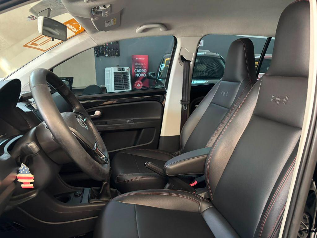 VOLKSWAGEN UP - Foto