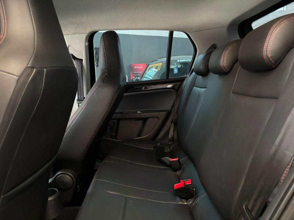 VOLKSWAGEN UP - Foto
