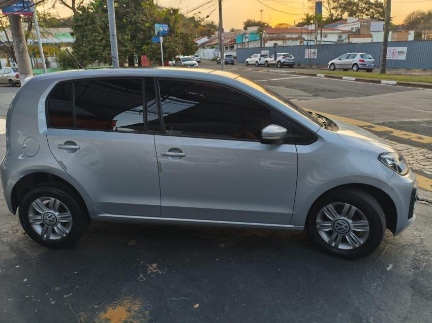 VOLKSWAGEN UP - Foto