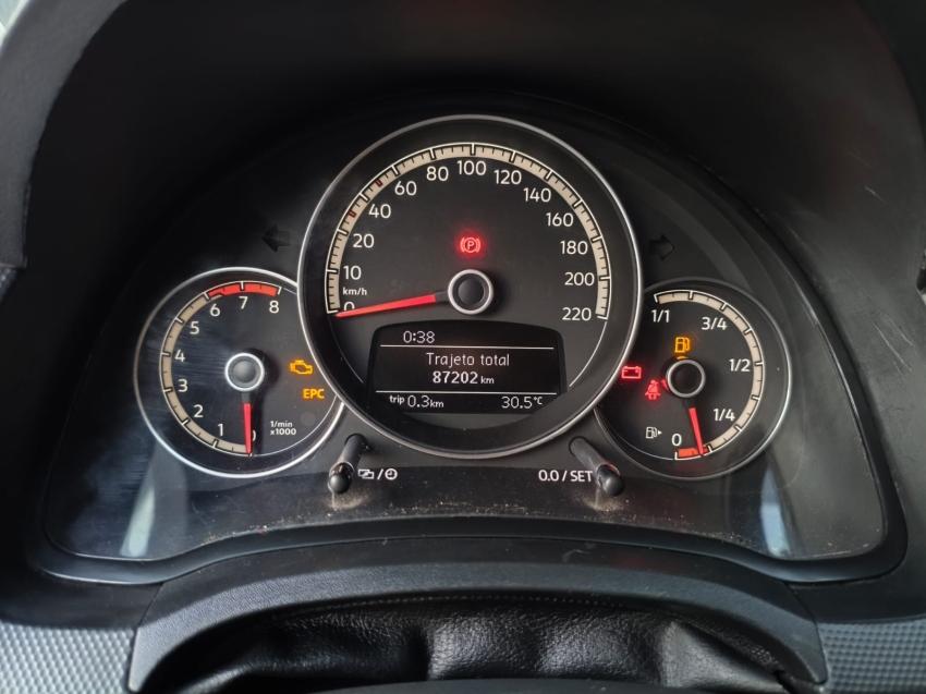 VOLKSWAGEN UP - Foto