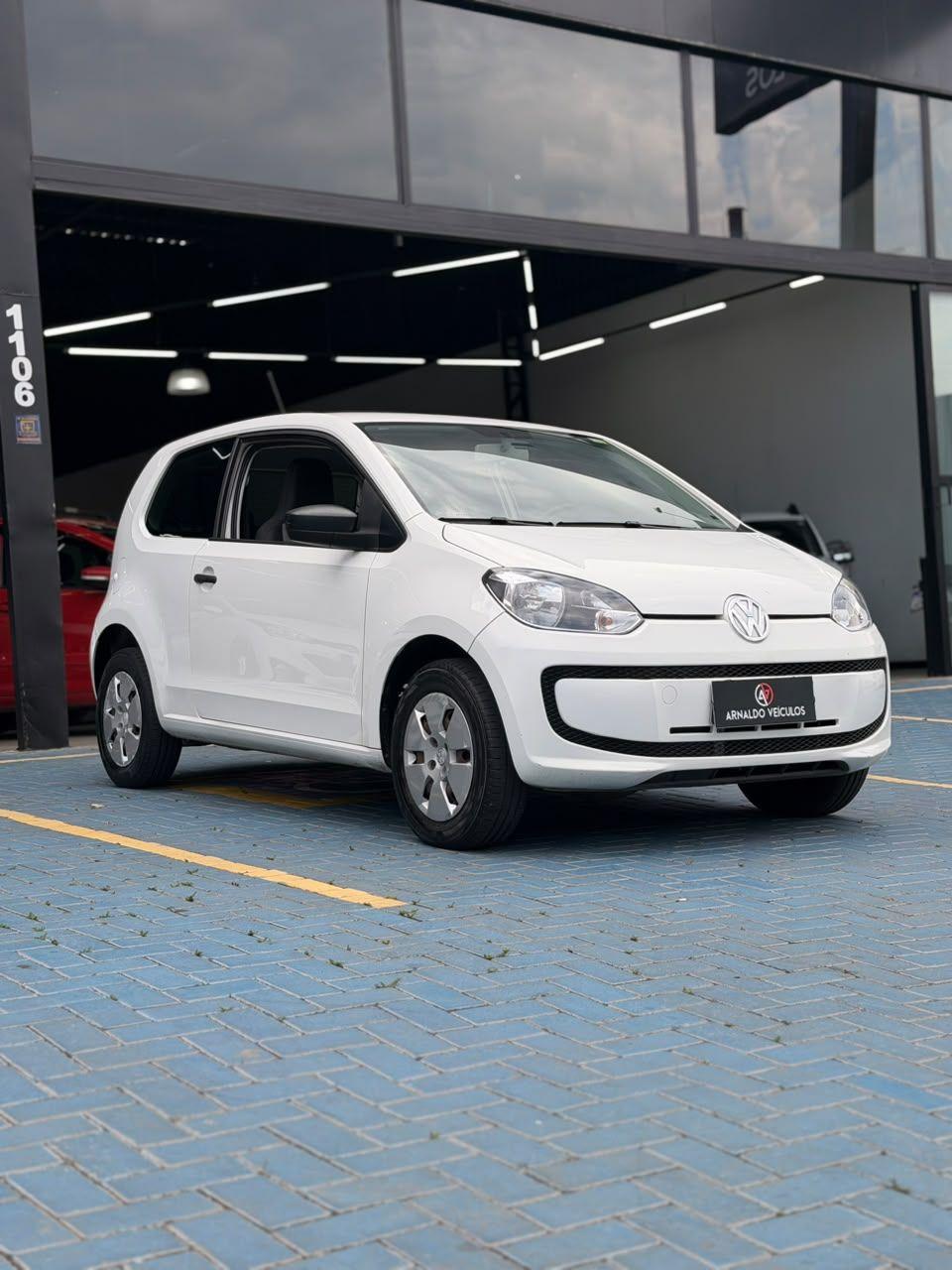 VOLKSWAGEN UP - Foto