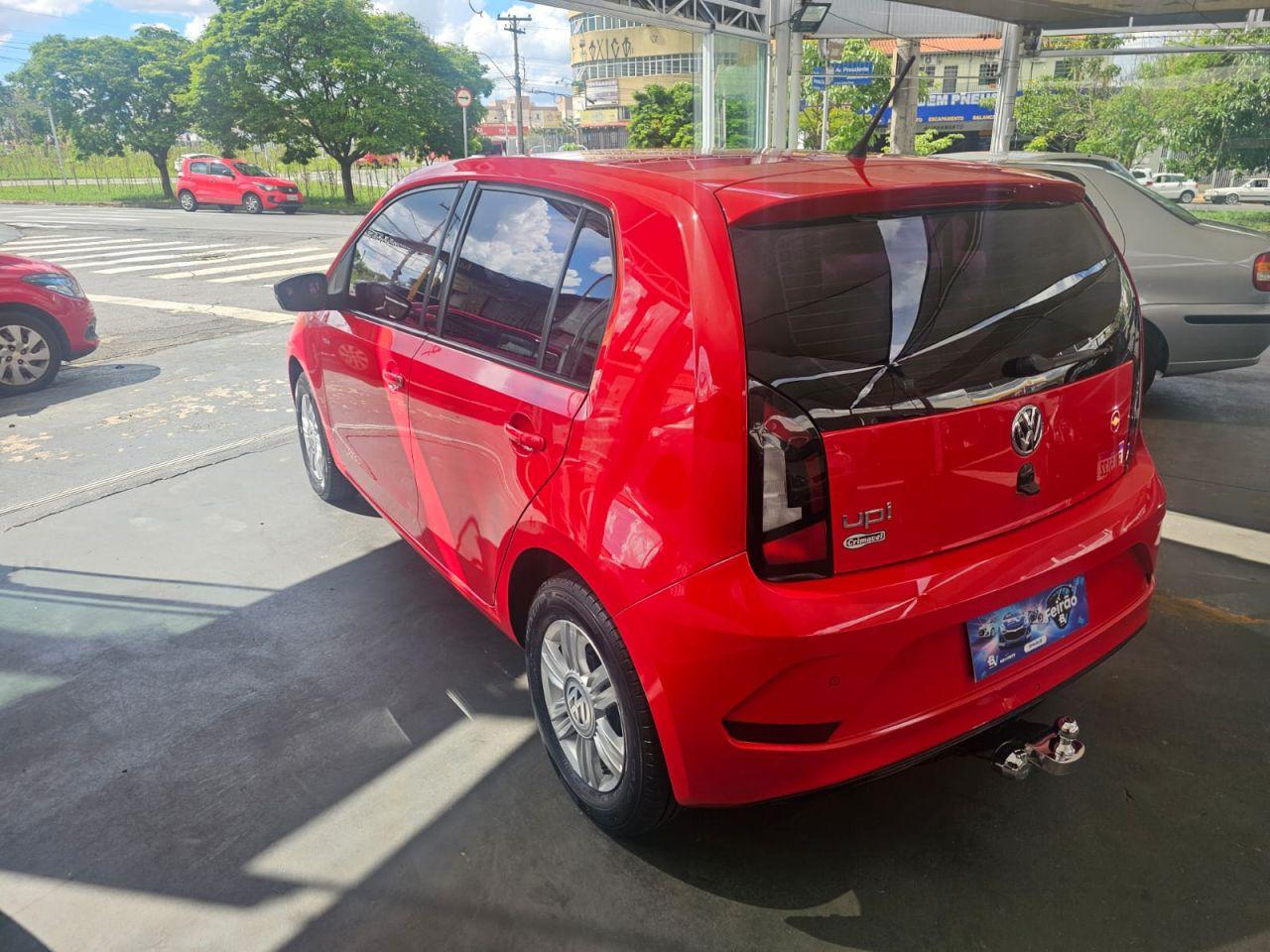 VOLKSWAGEN UP - Foto
