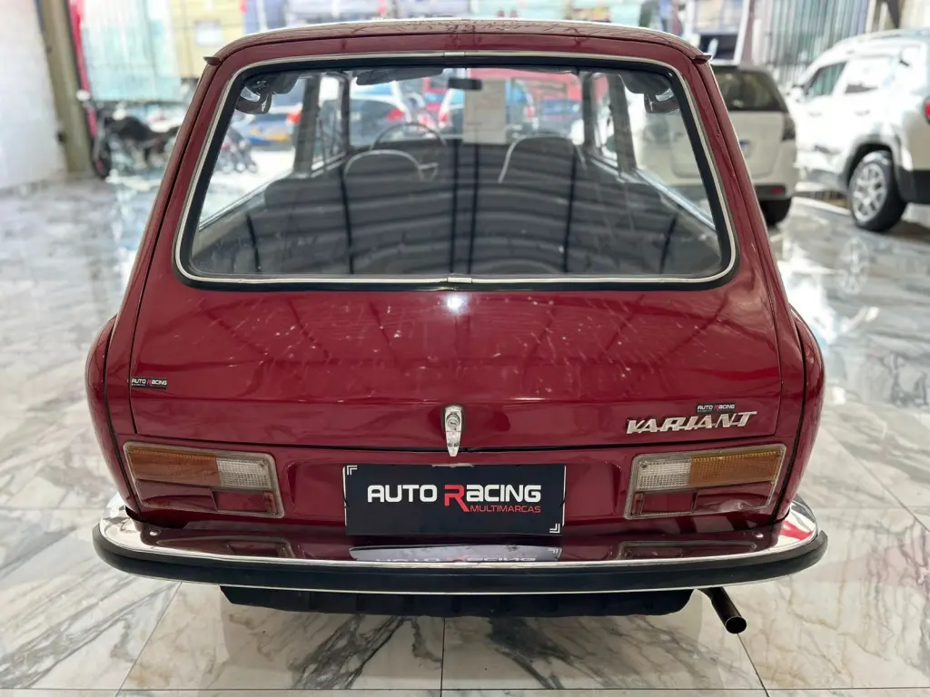 VOLKSWAGEN Variant - Foto