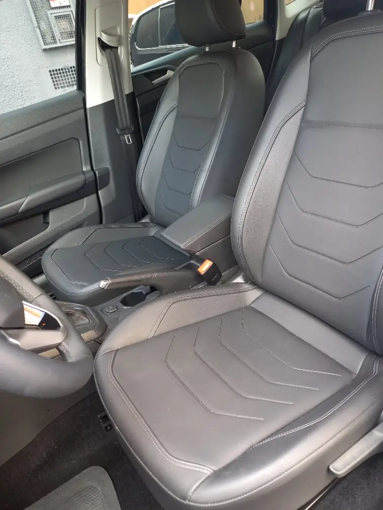 VOLKSWAGEN Virtus - Foto