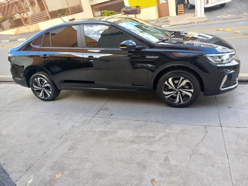 VOLKSWAGEN Virtus - Foto