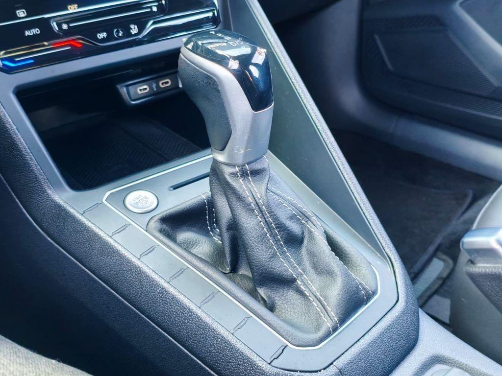 VOLKSWAGEN Virtus - Foto