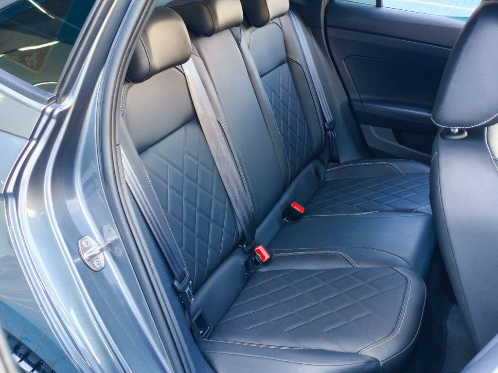 VOLKSWAGEN Virtus - Foto