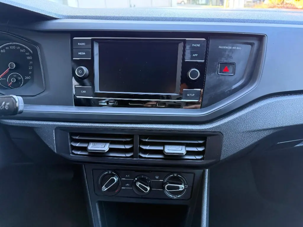 VOLKSWAGEN Virtus - Foto