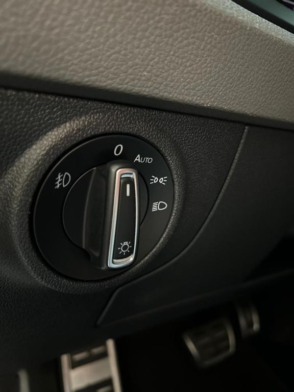 VOLKSWAGEN Virtus - Foto