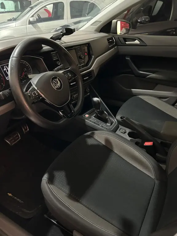 VOLKSWAGEN Virtus - Foto