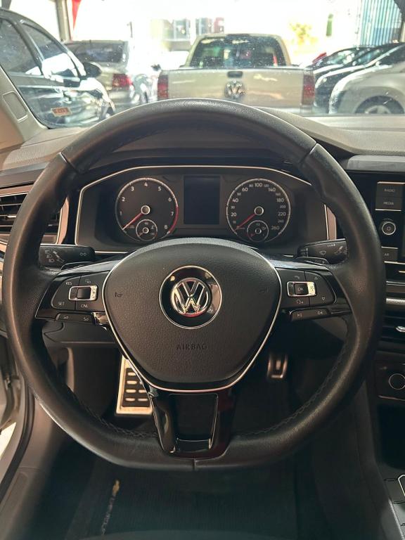 VOLKSWAGEN Virtus - Foto