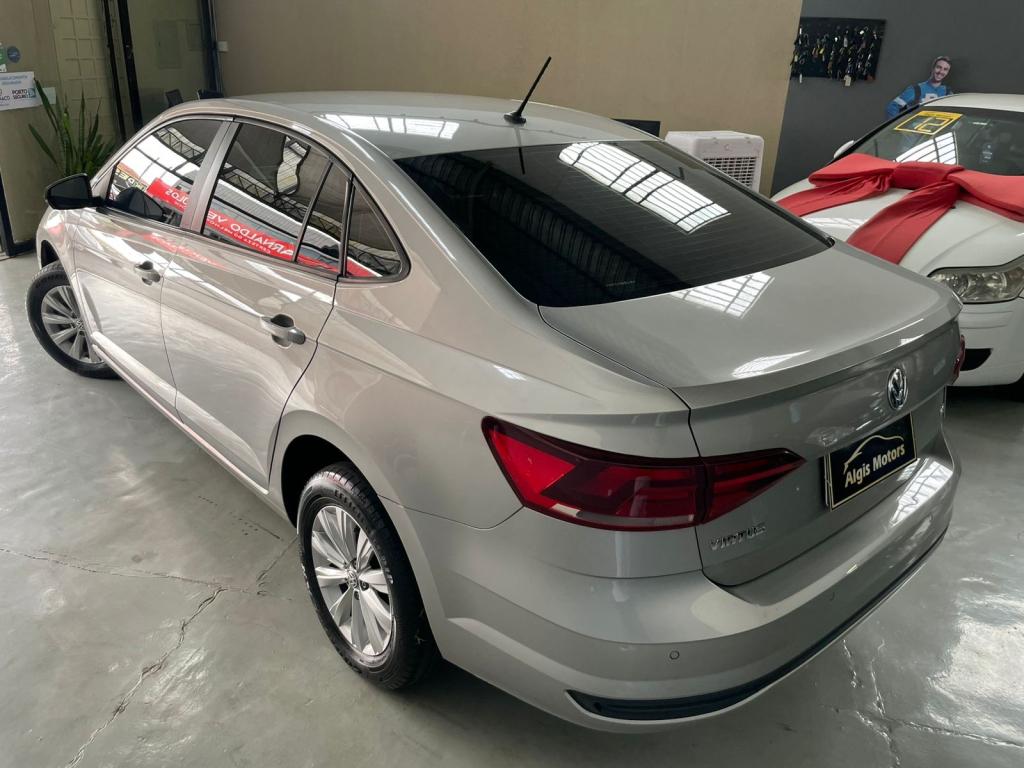 VOLKSWAGEN Virtus - Foto