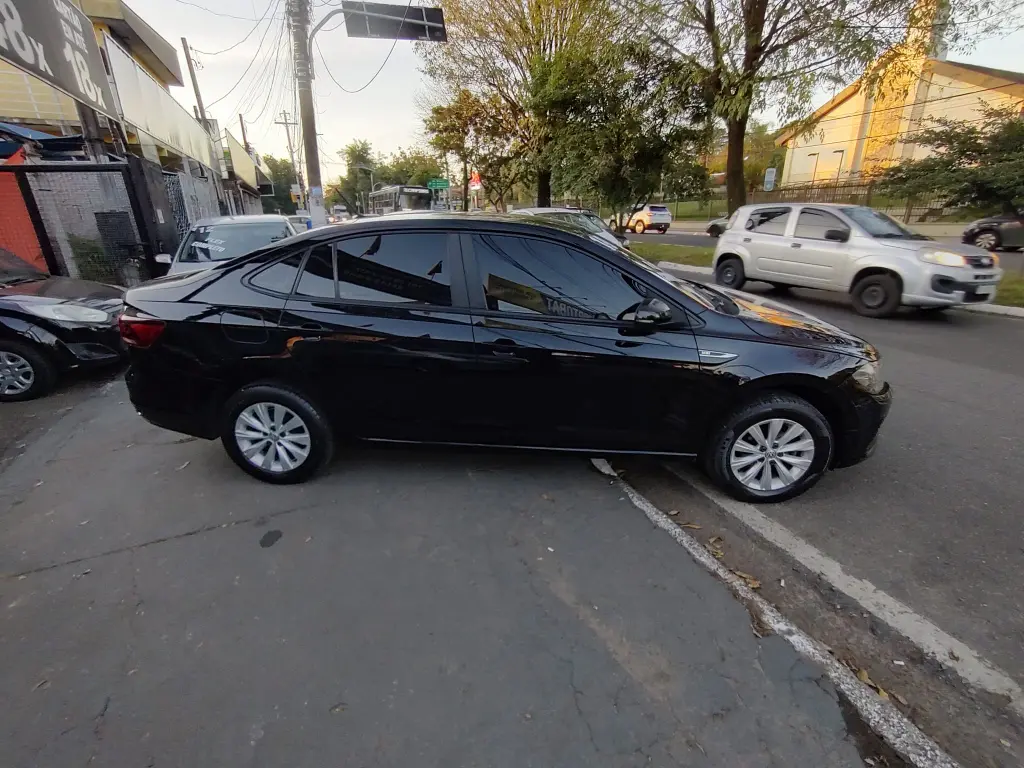 VOLKSWAGEN Virtus - Foto