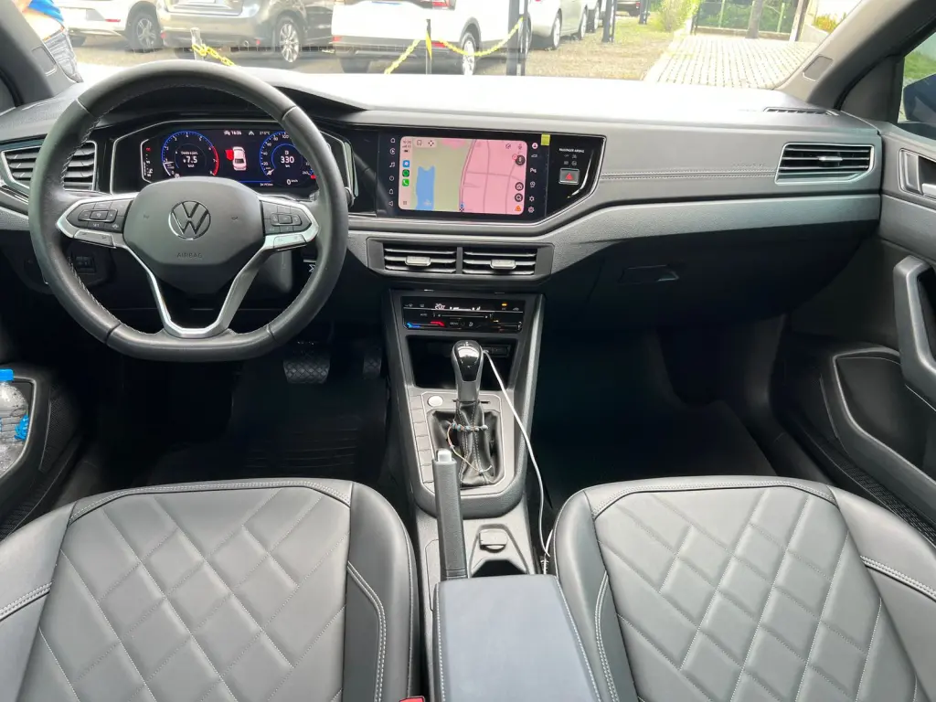 VOLKSWAGEN Virtus - Foto