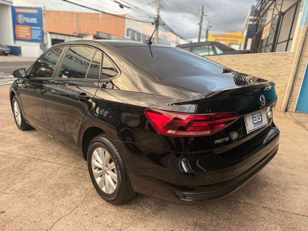 VOLKSWAGEN Virtus - Foto