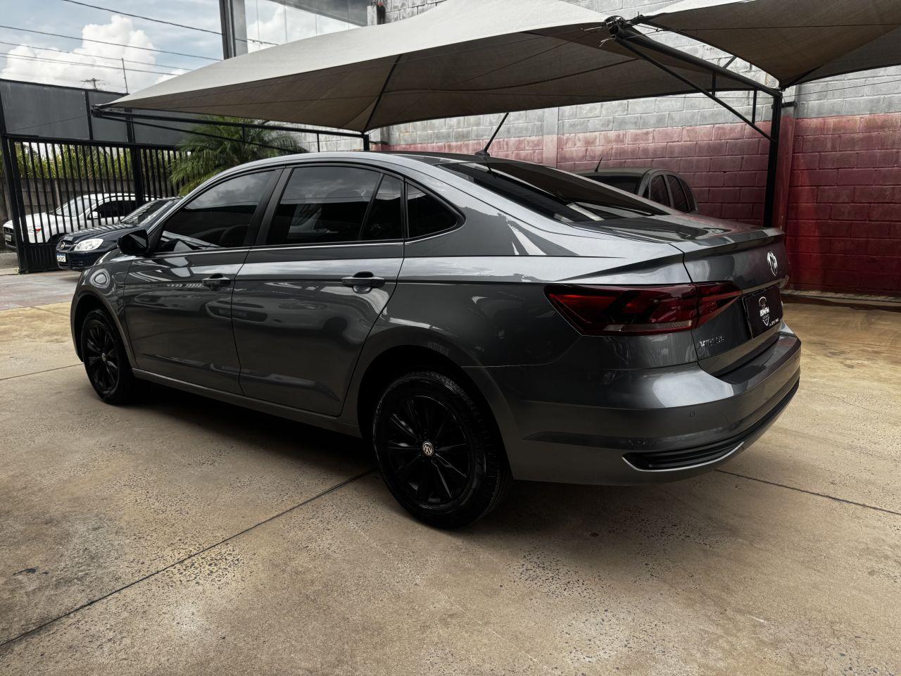 VOLKSWAGEN Virtus - Foto