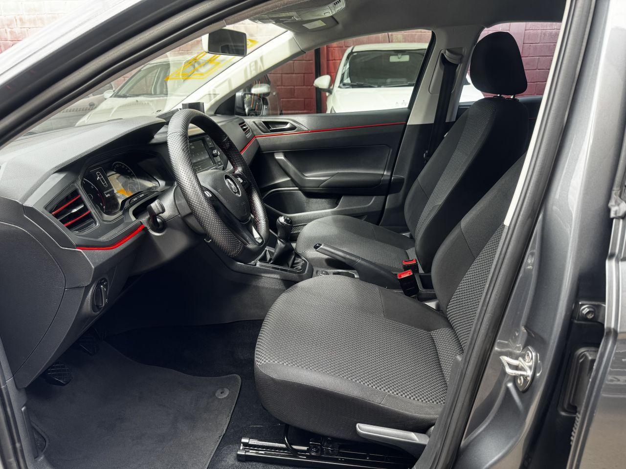 VOLKSWAGEN Virtus - Foto