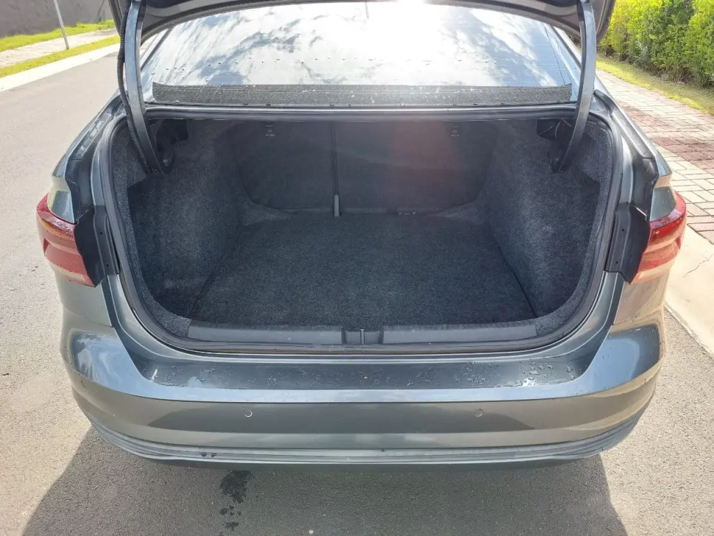 VOLKSWAGEN Virtus - Foto
