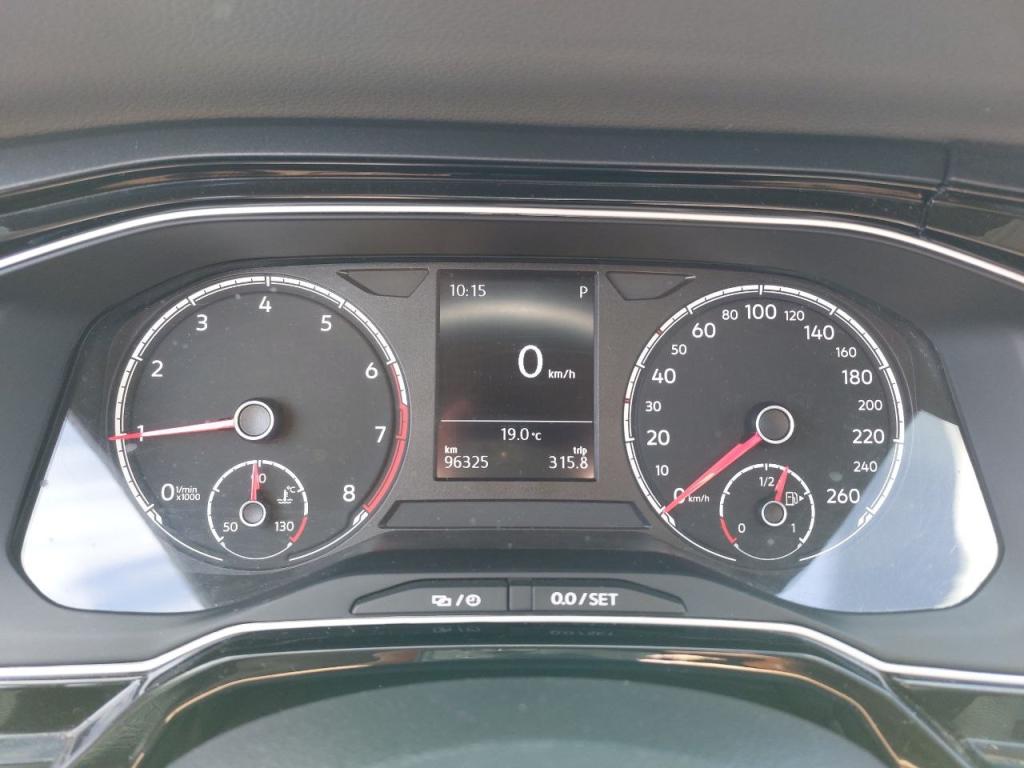 VOLKSWAGEN Virtus - Foto