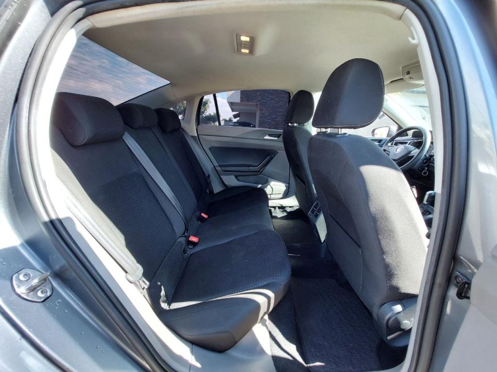 VOLKSWAGEN Virtus - Foto