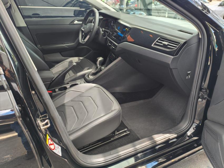 VOLKSWAGEN Virtus - Foto