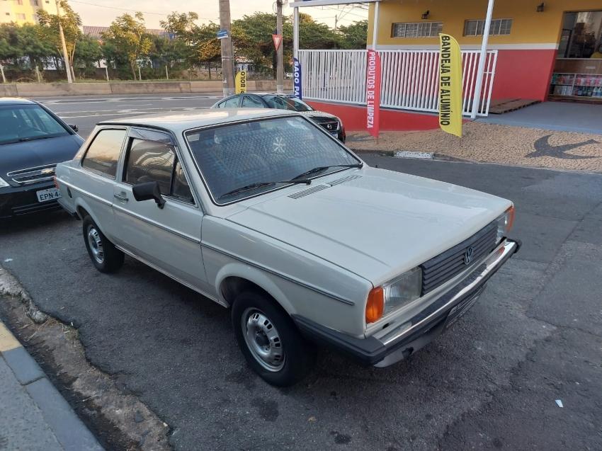 VOLKSWAGEN Voyage - Foto