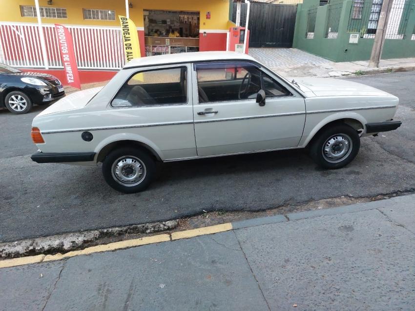 VOLKSWAGEN Voyage - Foto