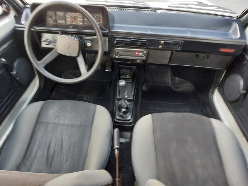 VOLKSWAGEN Voyage - Foto