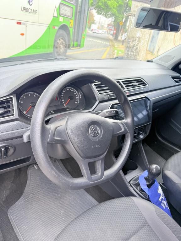 VOLKSWAGEN Voyage - Foto