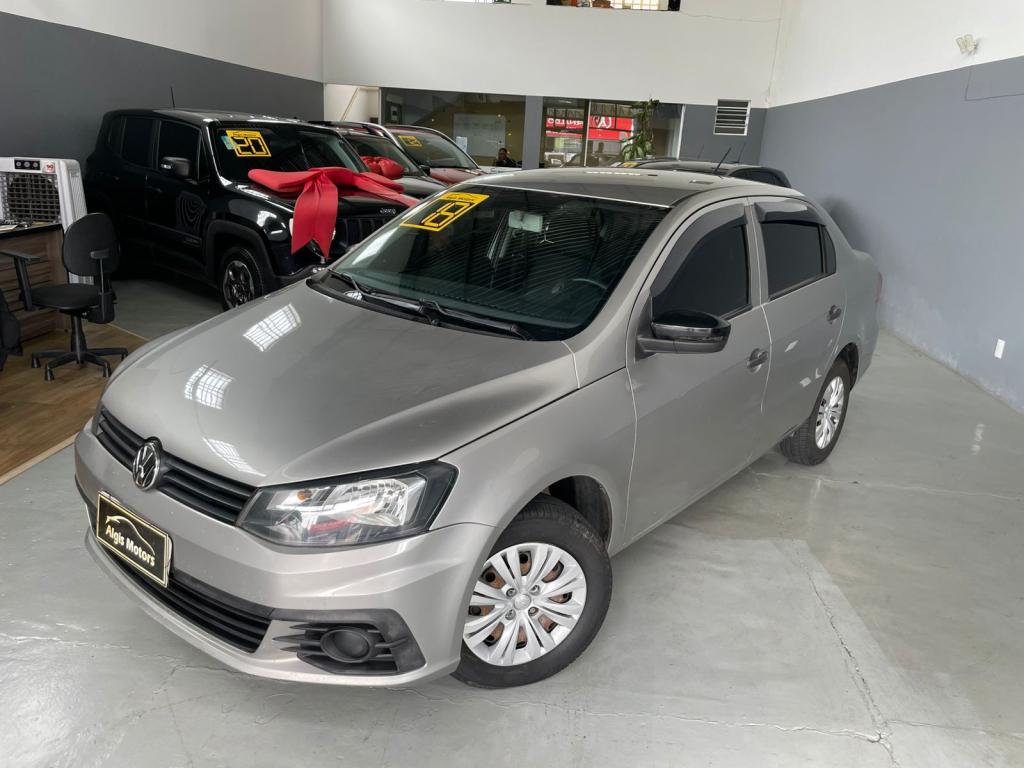 VOLKSWAGEN Voyage - Foto