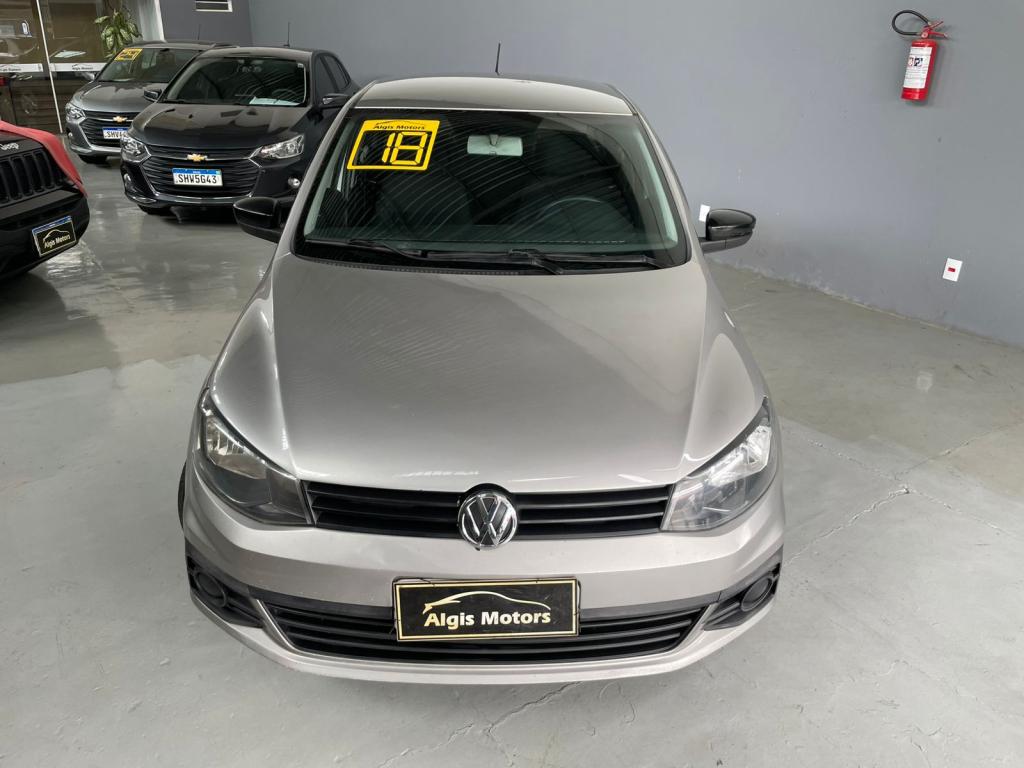VOLKSWAGEN Voyage - Foto