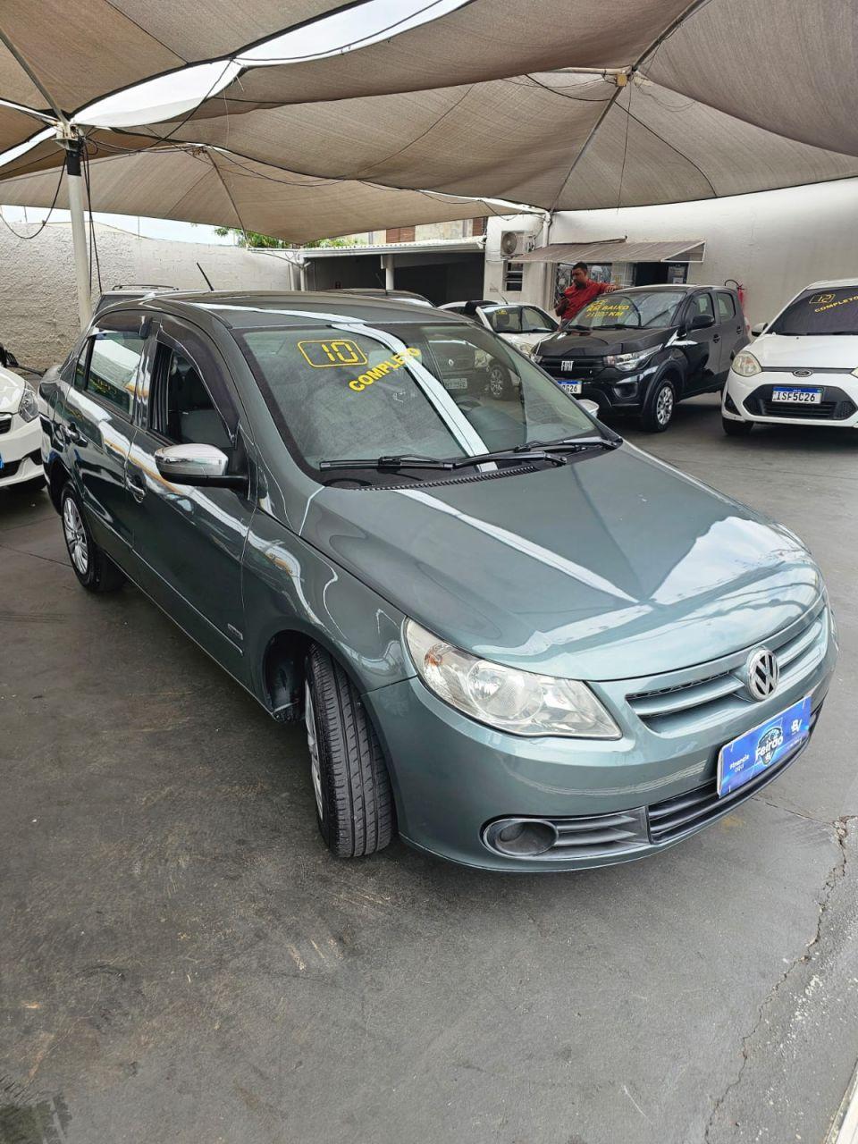 VOLKSWAGEN Voyage - Foto