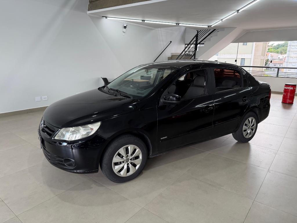 VOLKSWAGEN Voyage - Foto