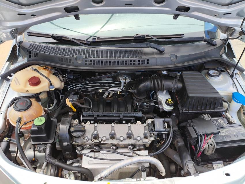 VOLKSWAGEN Voyage - Foto