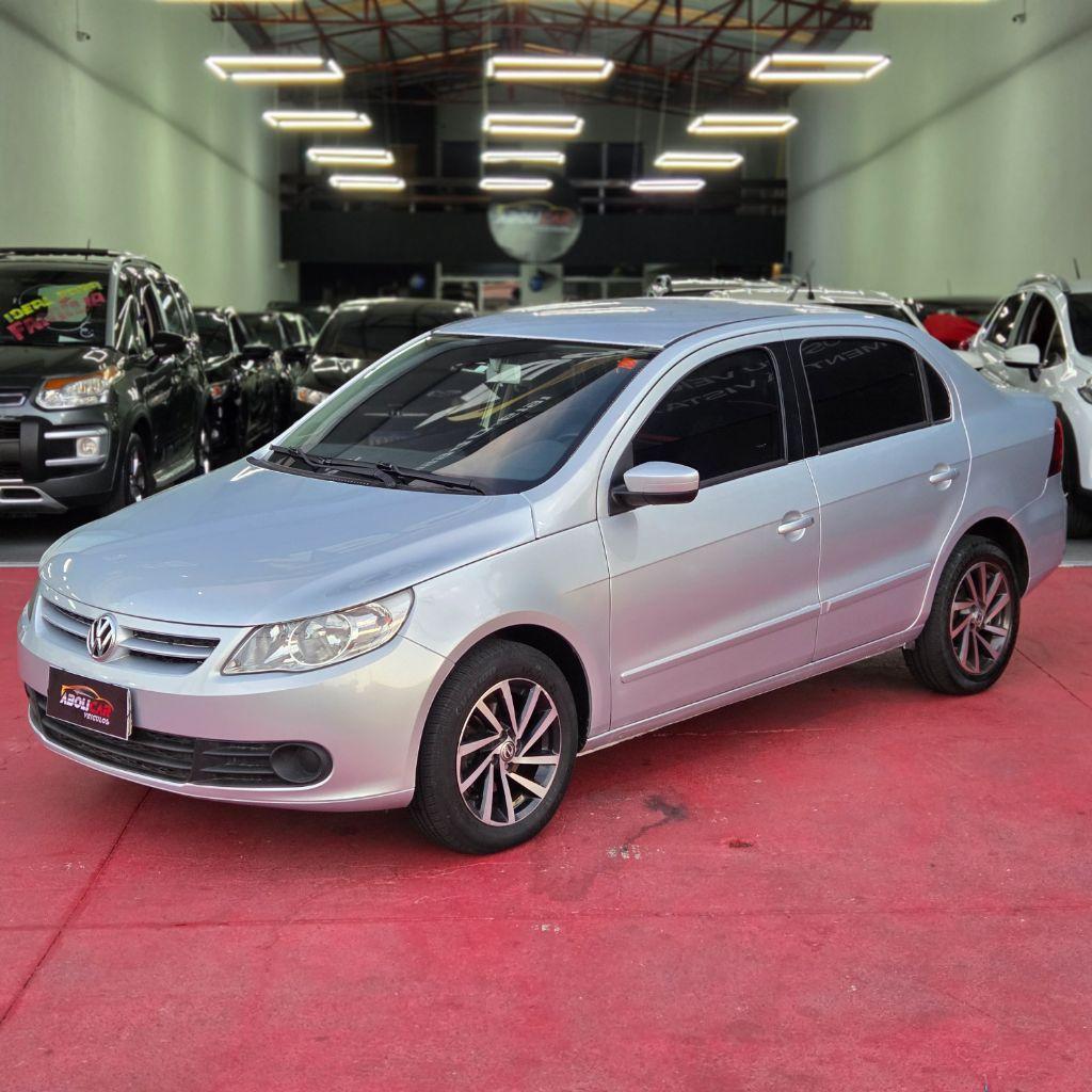 VOLKSWAGEN Voyage