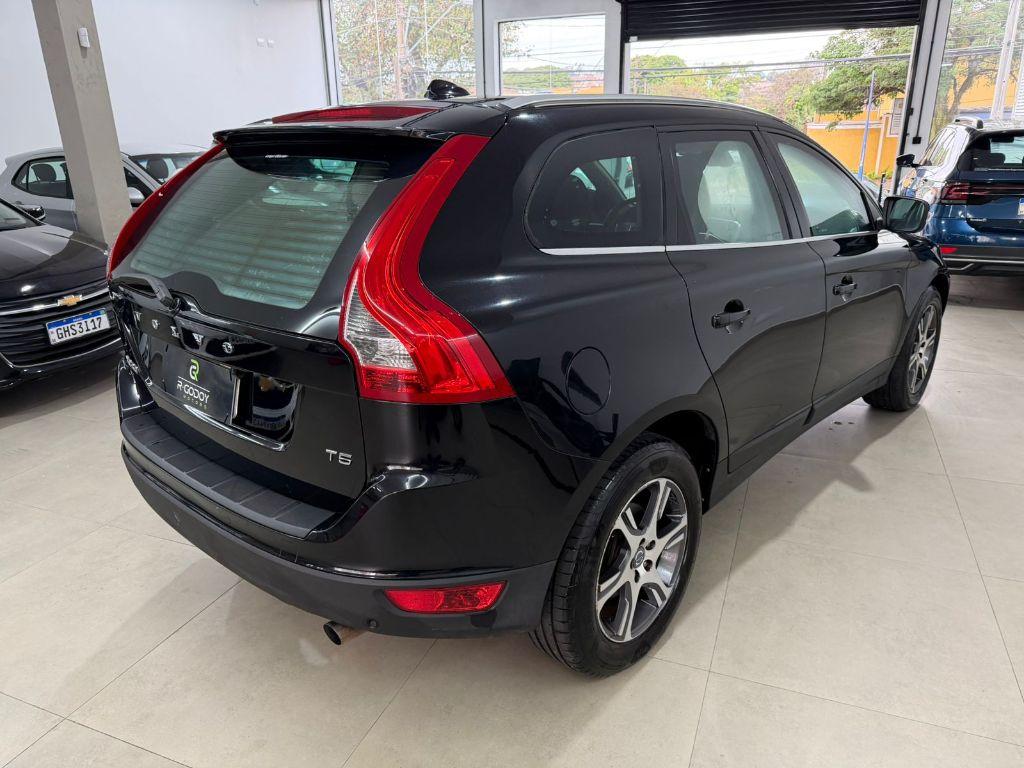 VOLVO XC60 - Foto